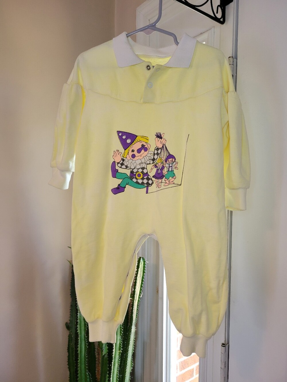 Vintage‎ Butter Yellow Clown Graphic Printed One-Piece, Size 6-9 Months